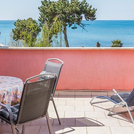 Appartement Sea Star With Stunning Sea View à Poreč Extérieur photo