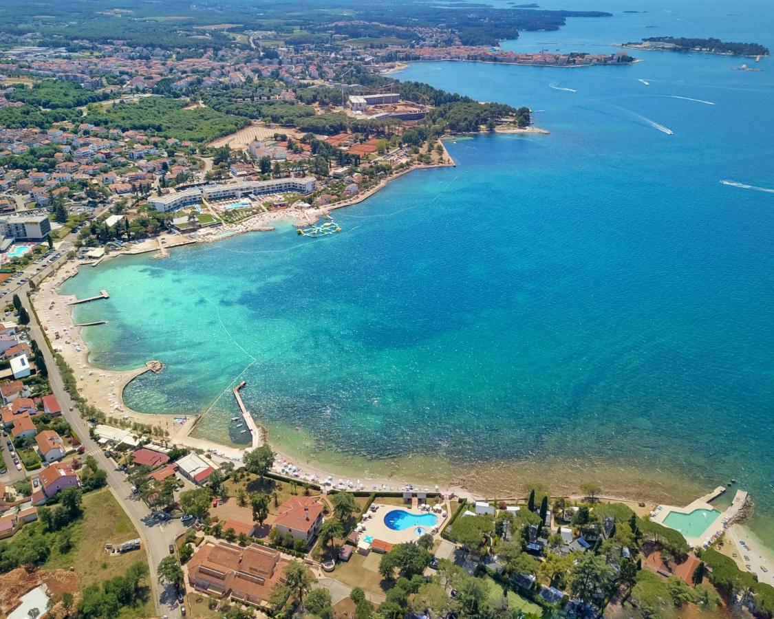 Appartement Sea Star With Stunning Sea View à Poreč Extérieur photo